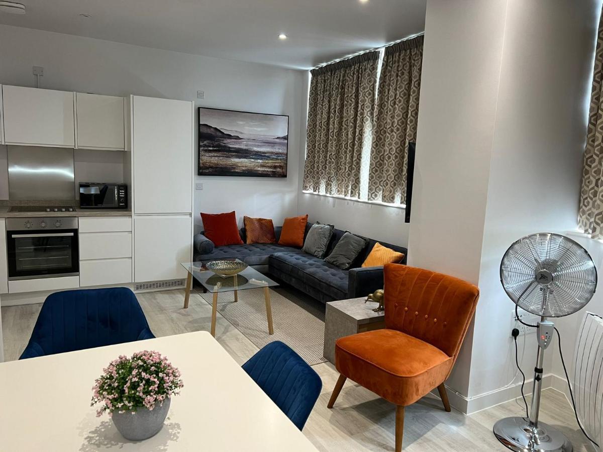 99 Guest House Истборн Екстериор снимка