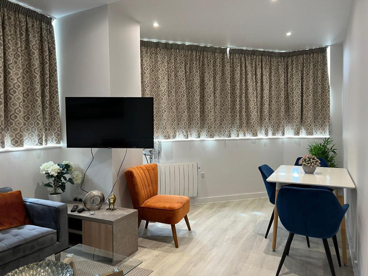 99 Guest House Истборн Екстериор снимка